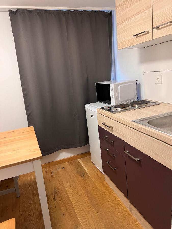 Aparthotel Roessli Self Check In 24-7 Free Parking à Unterägeri Extérieur photo